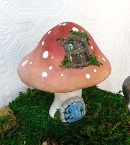Fairy Garden Mushroom House Resin Hand sculpted cast and painted Collectible - Furever Clay