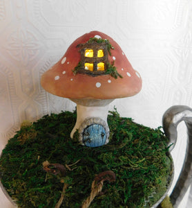 Fairy Garden Mushroom House Resin Hand sculpted cast and painted Collectible - Furever Clay