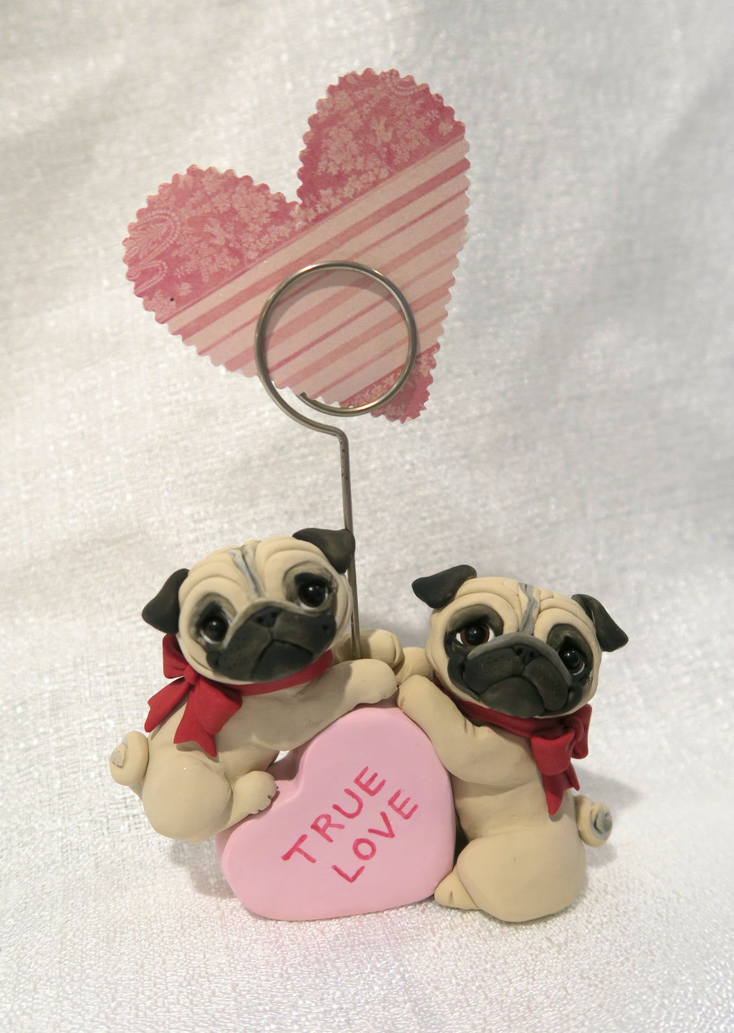 Valentine True Love Pug Photo holder Hand Sculpted Collectible Decor