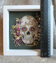 Load image into Gallery viewer, Beaded Skull Home Décor