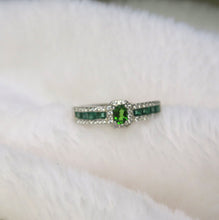 Load image into Gallery viewer, Sterling Silver Green Tourmaline Gemstone Ring